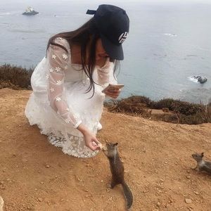 Meet your Posher, Fon